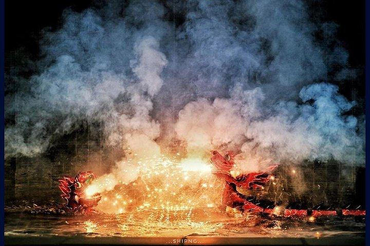 サイゴン水上人形ショーと豪華ディナークルーズ体験