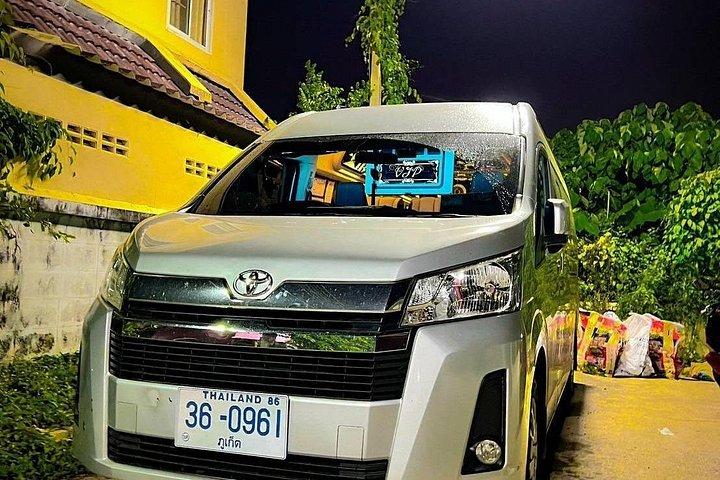 Luxury Chauffeured Van Charter - Phuket