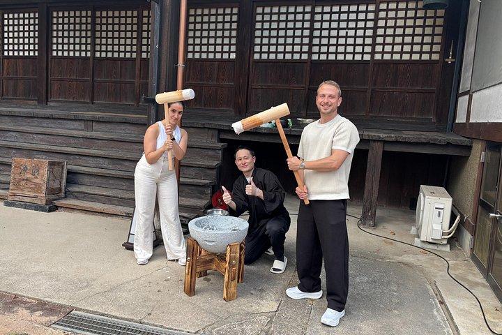 Takayama Mochi Making Experience in a Buddhist Temple