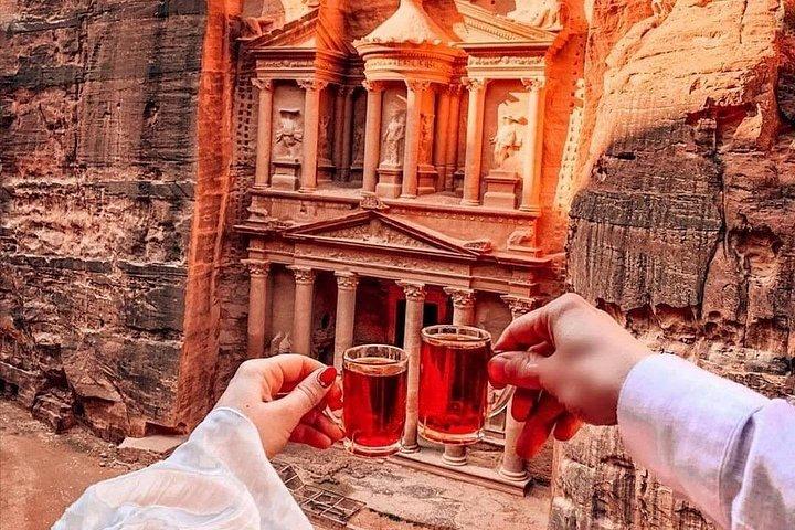 アンマンペトラフル-日帰り旅行