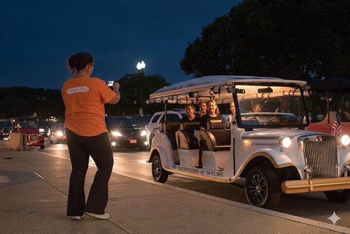 Visita guiada a la luz de la luna por E-Cart
