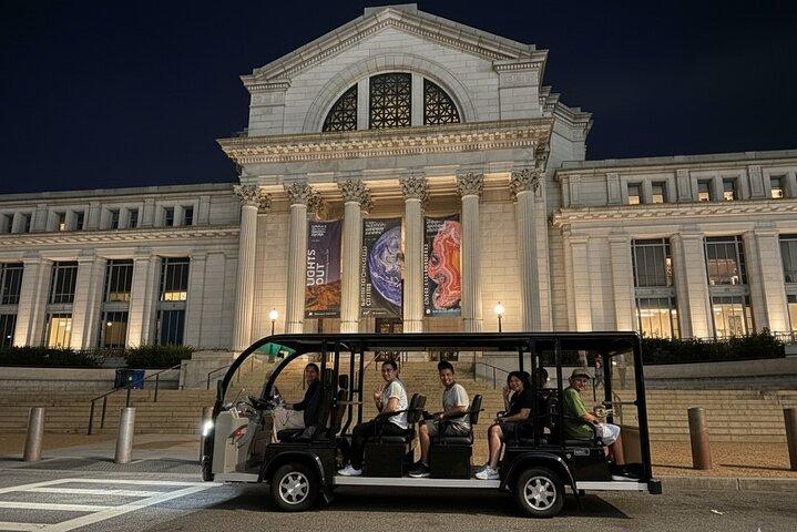 Washington DC Monuments & History Guided Moonlight Tour by E-Cart