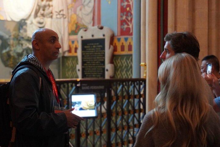 Inside Notre-Dame Tour med en licensierad Guide