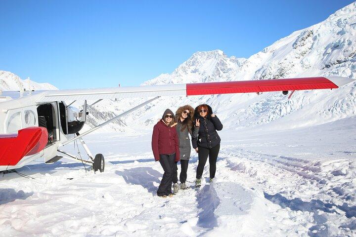 45-Minute Mount Cook Ski Plane and Helicopter Combo Tour