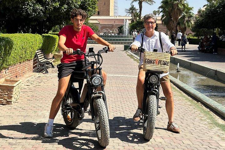 Marrakech E Bike privat mat tur