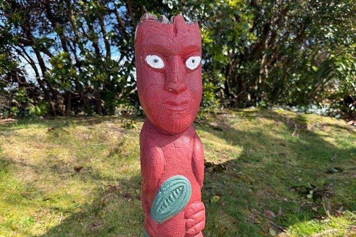 エクス・オークランド：ハカと温泉のあるロトルア・マオリ村