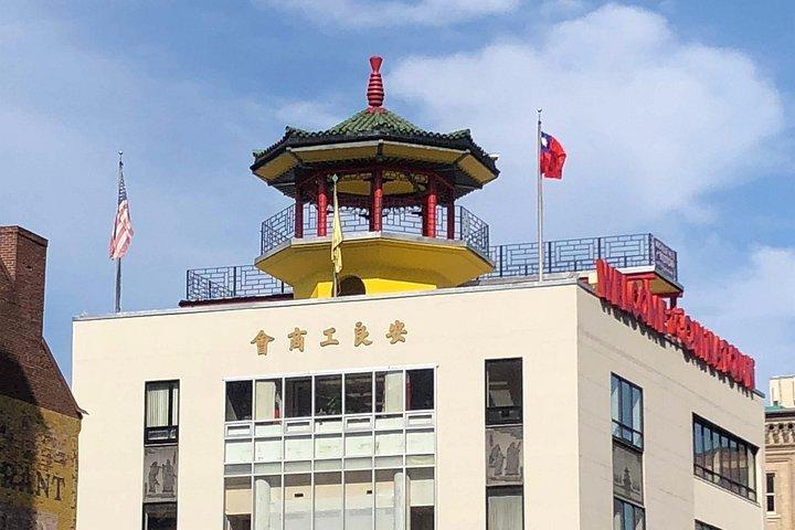 Knödel nach Dim Sum : Essen und Geschichte Tour durch Bostons Chinatown