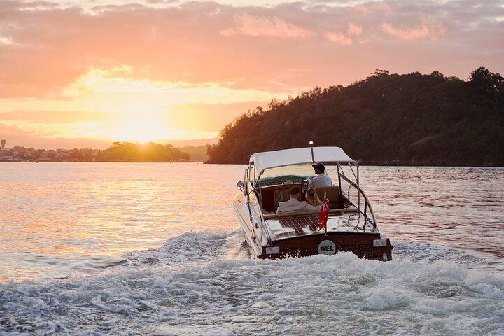 Private 2 Hour Highlights Cruise of Sydney Harbour - Up to 6