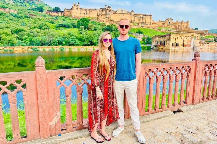 Excursion privée d'une journée à Jaipur avec voiture, Guide et coupe-file