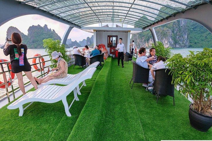 Halong Bay Cruise - Day Tours