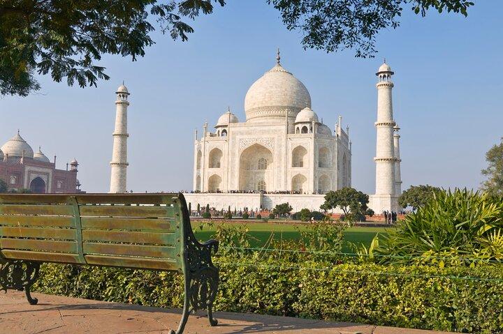 Tour di un giorno del forte Taj Mahal Agra e del baby Taj in auto da Delhi