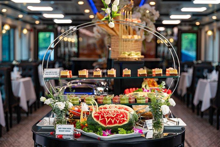 ハロン湾日帰りツアーバイ5-スタークルーズ、ビュッフェ、ケーブ、カヤック＆プール