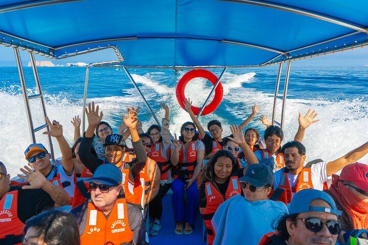 Zwischen Inseln, Dünen und Weinbergen: Ein Tag in Paracas, Ica, ALL INCLUSIVE