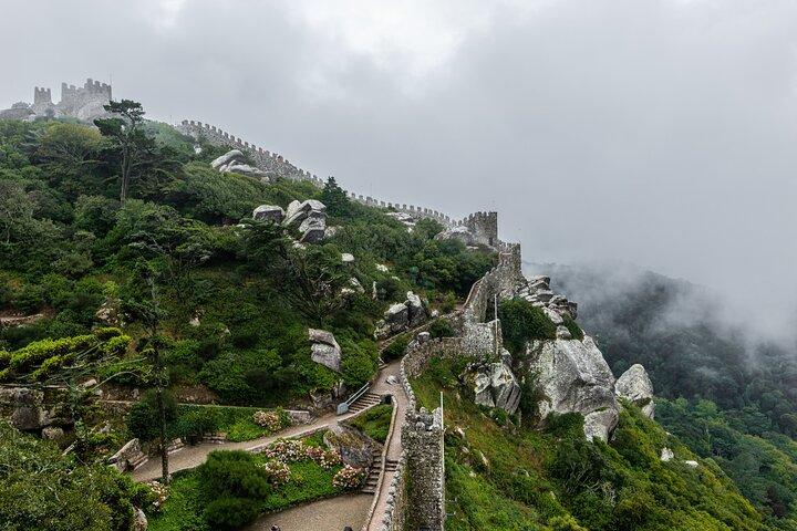 Sintra & Cascais : Tour Privado Pena Palace & Regaleira Incluido