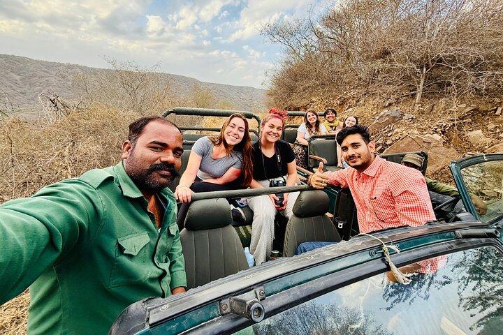 Jaipur to Ranthambore Tiger reserve Safari Day trip All Inclusive