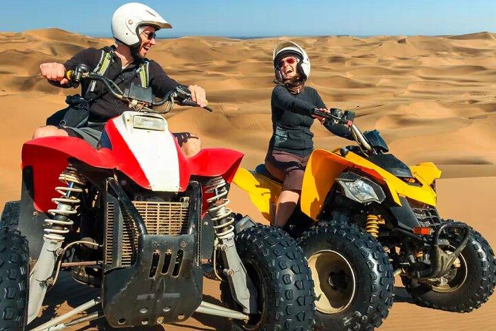 Safari dans le désert Dubaï avec balade en VTT, barbecue et divertissement