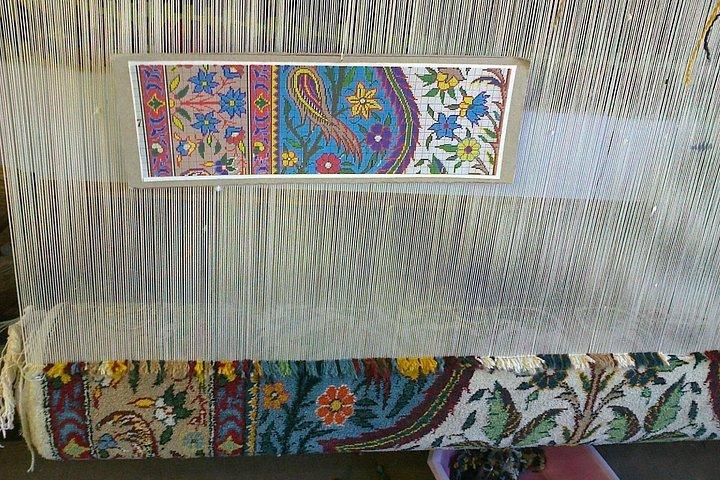 Authentic Turkish Carpet Experience from Istanbul Port with Guide
