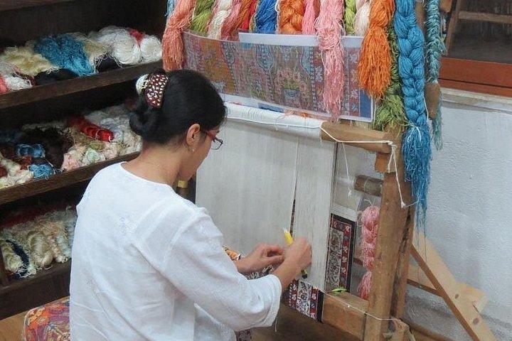 Authentic Turkish Carpet Experience from Istanbul Port with Guide