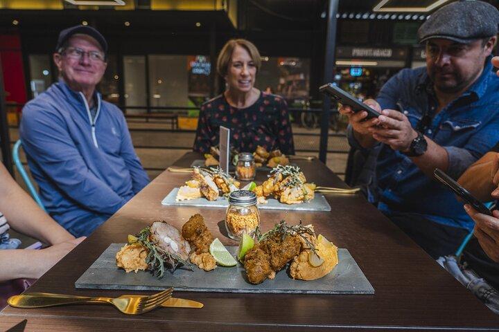 Santiago Food Tour: Böhmiske smage og lokale perler