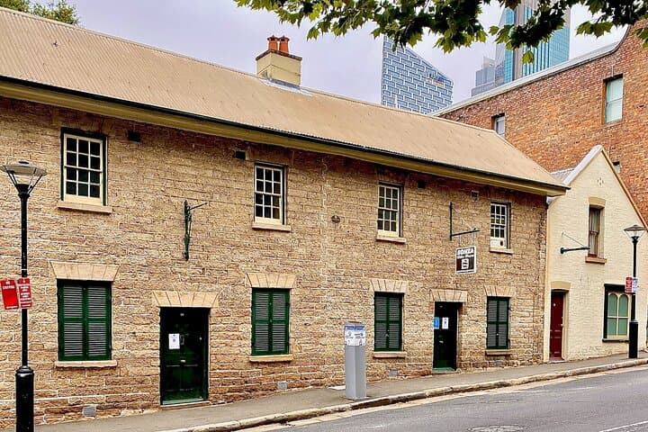 Self Guided Historical Walking Tour in Syndey