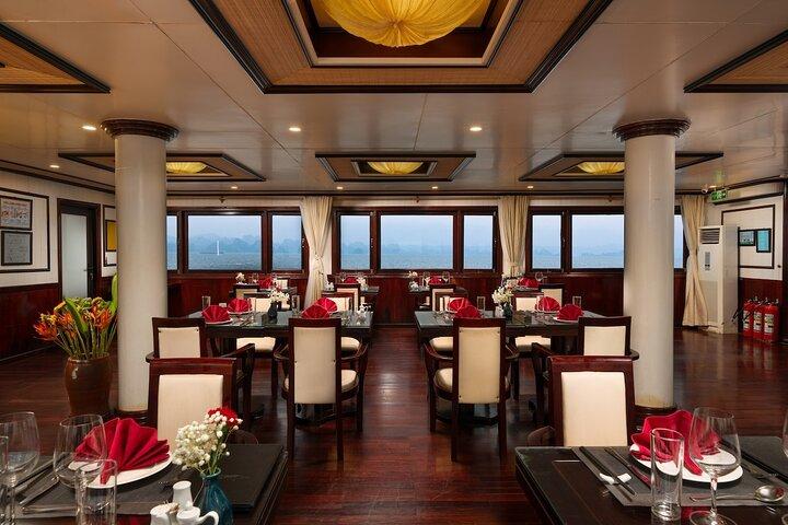 3 - Day Escape Explorez Bai Tu Long & Ha Long Bay sur Swan Cruise