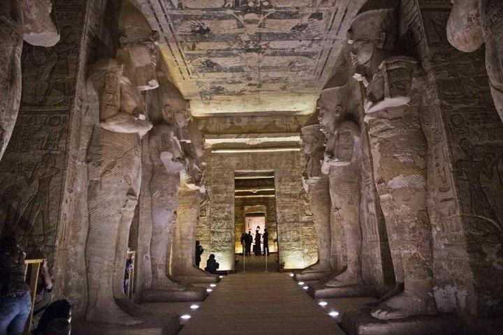 Excursion d'une journée à Abou Simbel au départ d'Assouan ou de Louxor