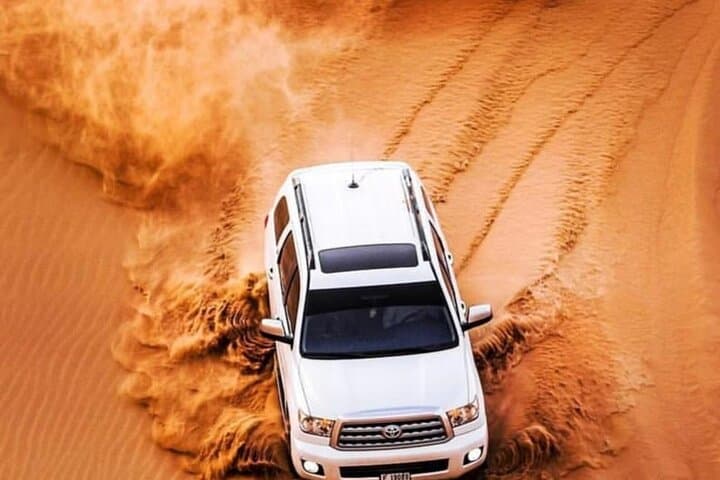 Dubai Dessert Safari Private Car with Dunes Bashing & Dinner