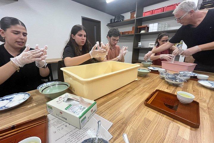 Takayama Mochi Making Experience in a Buddhist Temple