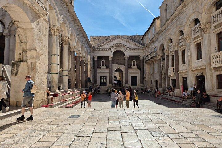 Split Walking Tour : Palais de Dioclétien et points forts de la vieille ville