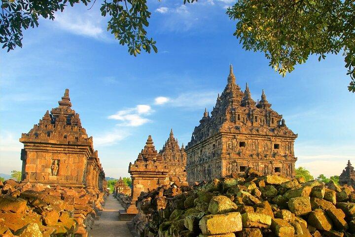 Monte Merapi Sunrise Borobudur e Prambanan Tour de Yogyakarta