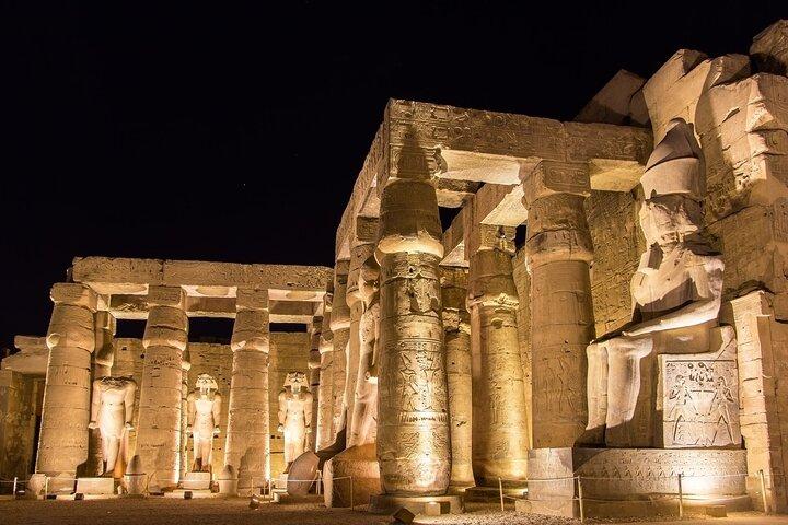 Crociera sul Nilo da Assuan a Luxor: tour privato di 3 notti
