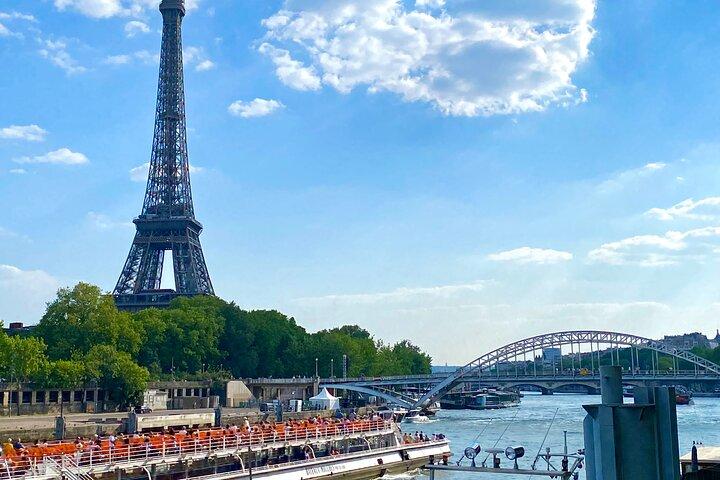 Tour naar de Eiffeltoren & de Seine met een privé Gids