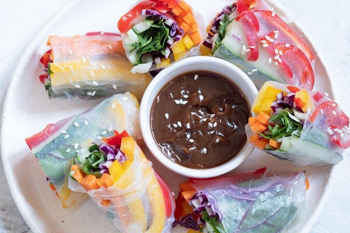 Japanese Sushi Cooking Class in Seattle (Includes 4-Course Meal)