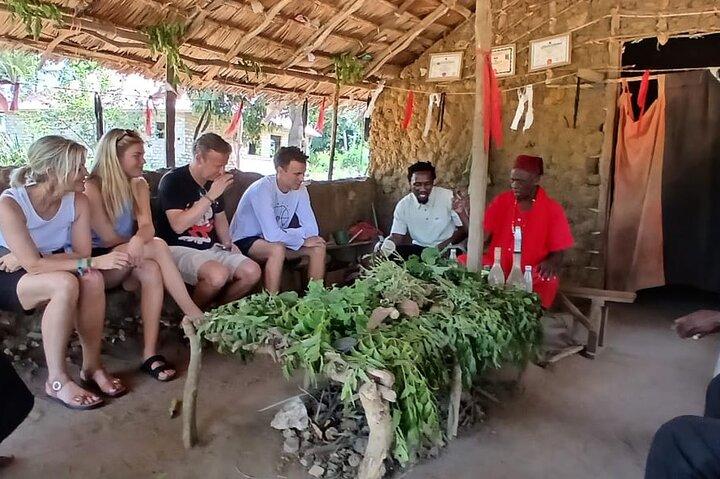 Halbtagestour zum Dorf Ukunda in Diani Beach