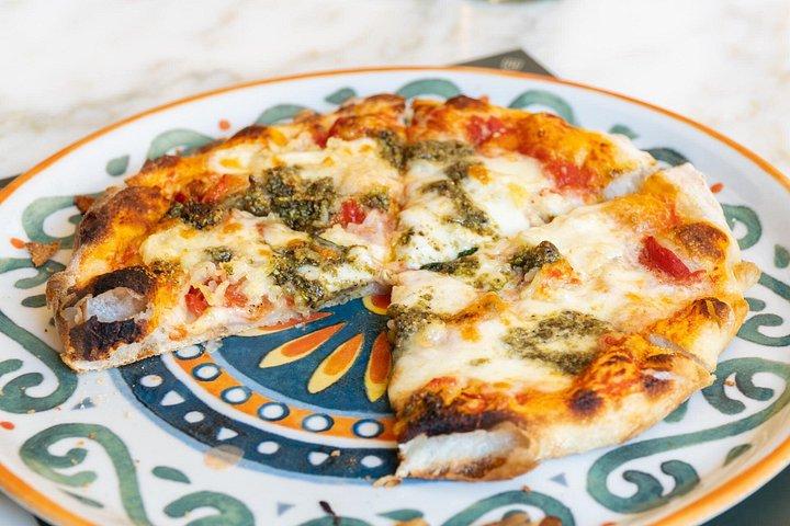 ローマ料理教室 - ピザ、イタリア語デザート（ワイン付き）