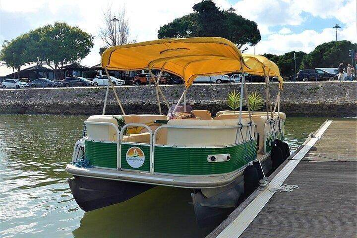 Lisbon Bachelor Party Boat : ライブDJ、ドリンク＆サンセットバイブス