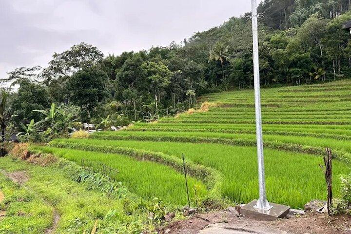 Tagestour nach Nepal Van Java & Selogriyo Tempel von Yogyakarta