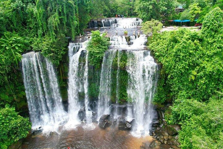 Excursión privada de un día a Phnom Kulen y el río Lingas desde Siem Reap