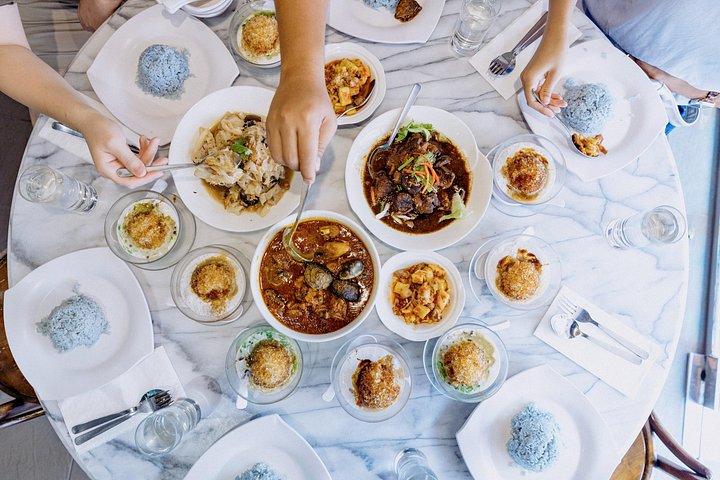 シンガポール : カトン島を巡るプラナカンウォーキングツアー - Joo Chiat