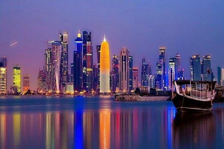 Dîner-croisière au coucher du soleil dans la baie de Doha
