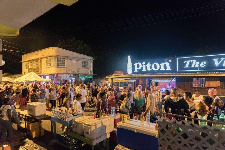 Fête de rue du vendredi soir à Sainte-Lucie