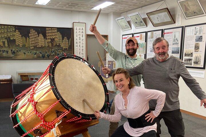 Tour privato di Akita Samurai e storia in auto