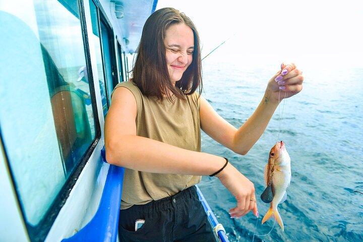 Phuket Bottom Fishing und Spinning Day Tour in der Andamanensee