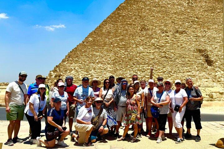 Excursão privada ao Grande Museu e às Pirâmides a partir do porto de Alexandria