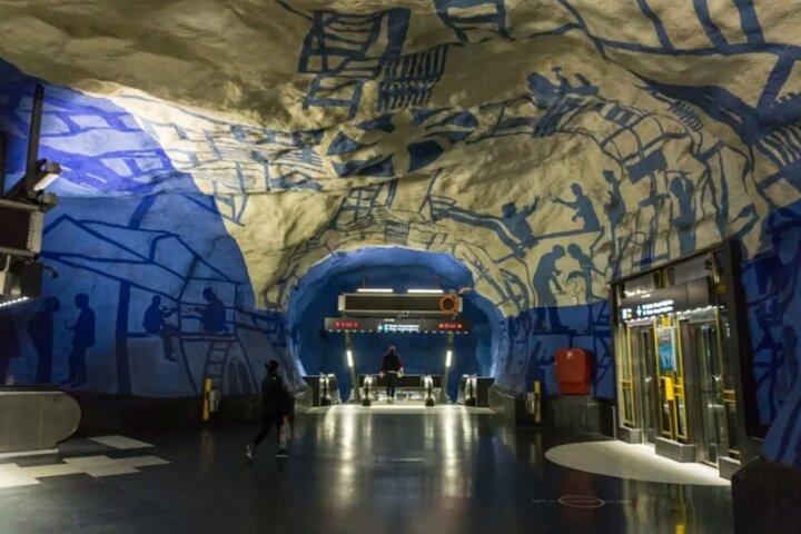 Stockholm Subway Art and Photo Tour A galeria mais longa do mundo