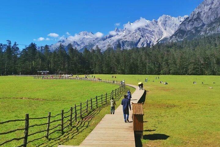 1 - Dag Jade Dragon Snow Mountain & Dongba kulturoplevelse