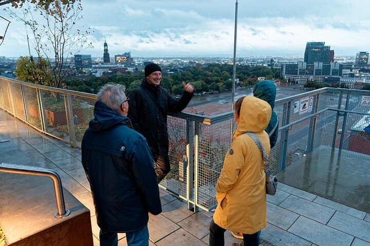 Green Bunker Tour on St. Pauli the Original