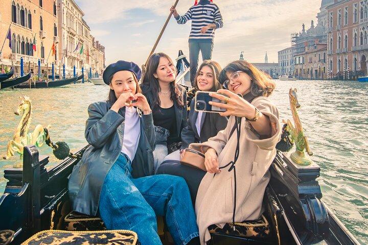 Veneza Gondola Ride : 30 - Minuto Classic Canal Experience