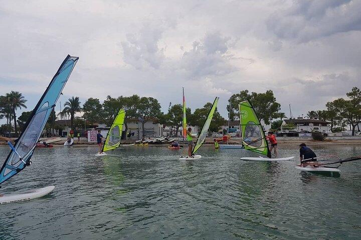 Windsurfingkursus i Alcudia