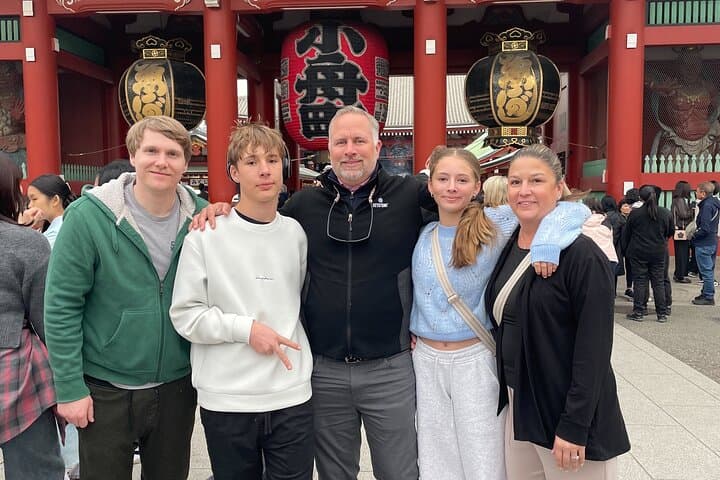Flavors of Asakusa Food & Traditions with a Friendly Guide
